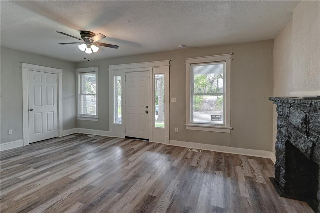 4916 Park Avenue, Kansas City, MO