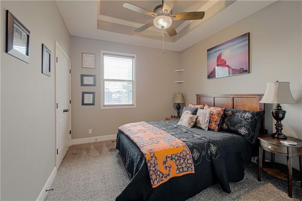 15553 W 163rd Terrace — photo 18