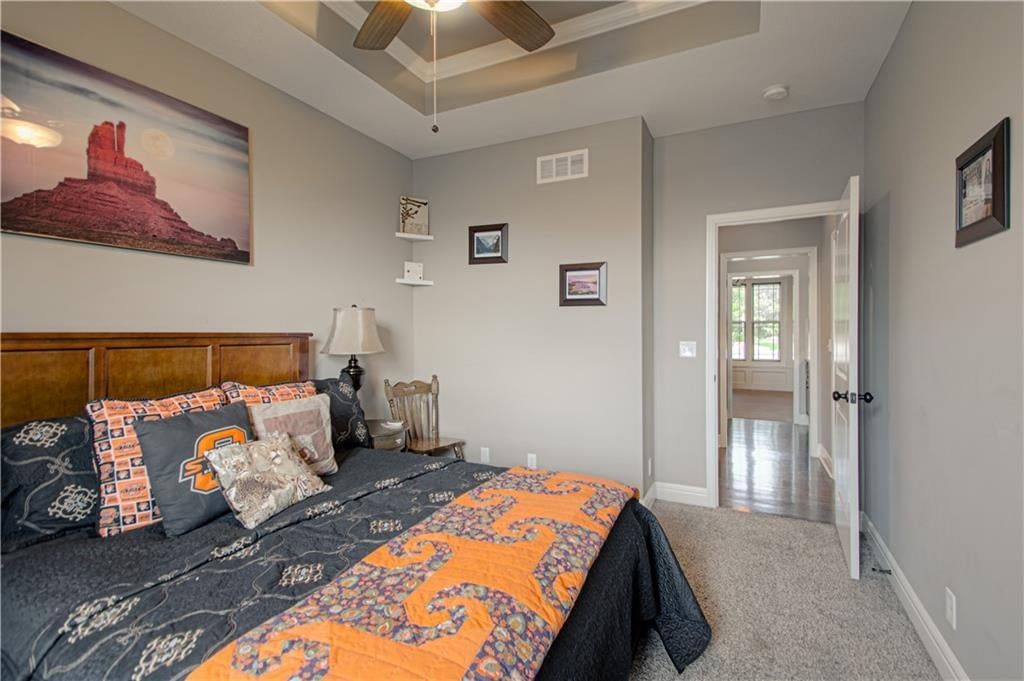 15553 W 163rd Terrace — photo 19
