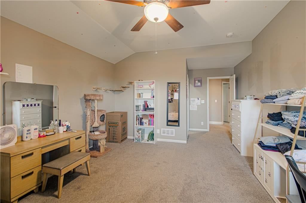 15553 W 163rd Terrace — photo 31