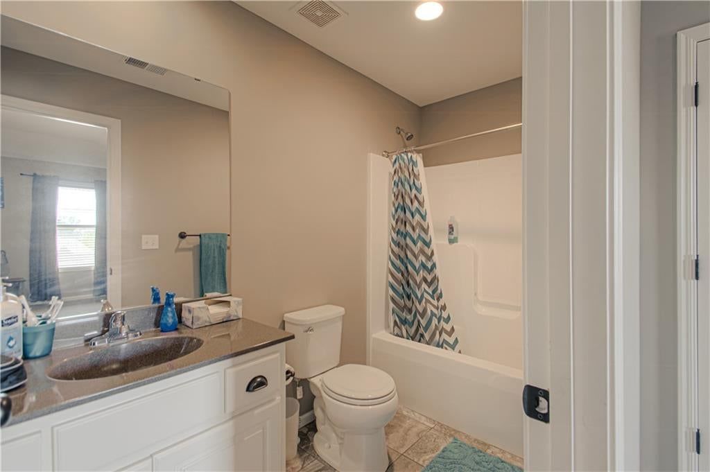 15553 W 163rd Terrace — photo 35