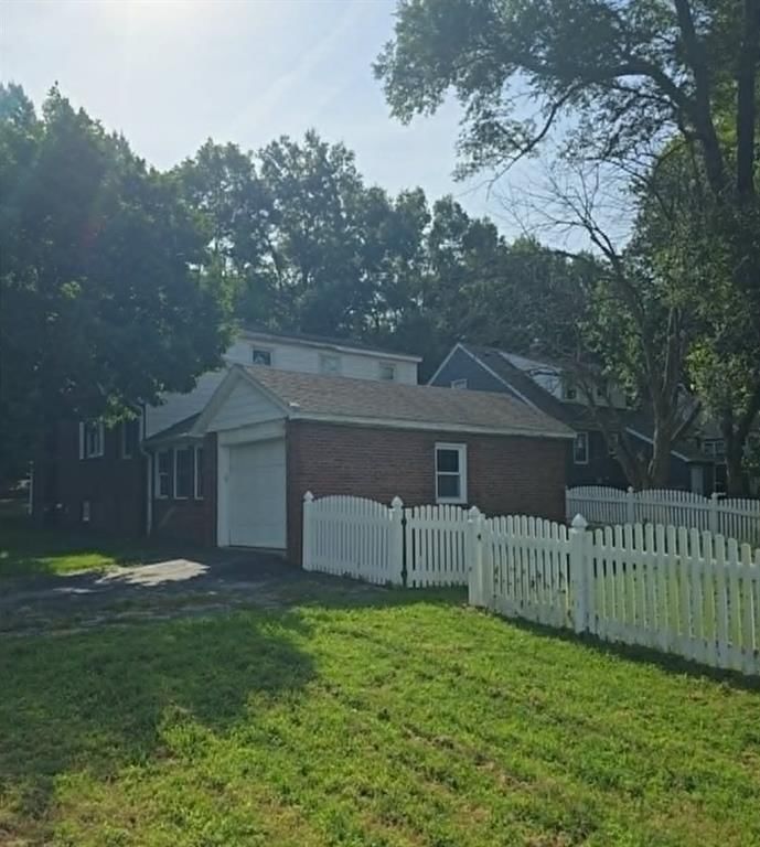 1700 Olive Street — photo 20
