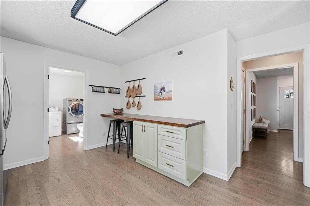 6122 N Coventry Avenue — photo 12
