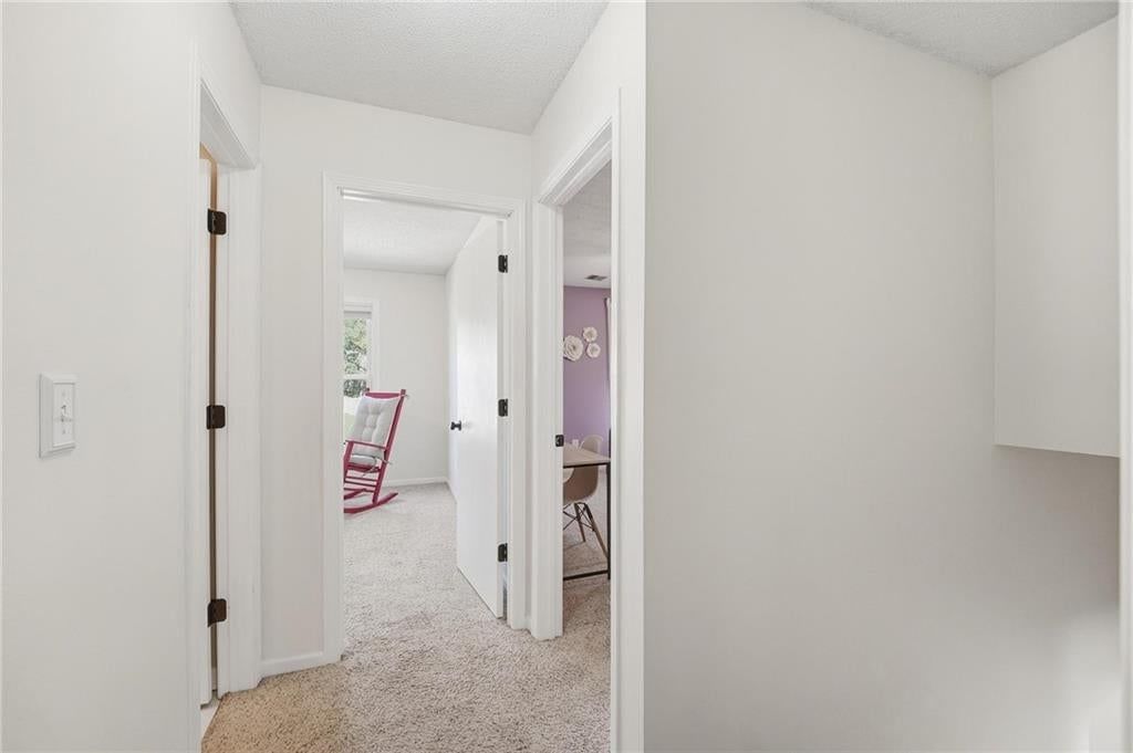 6122 N Coventry Avenue — photo 30