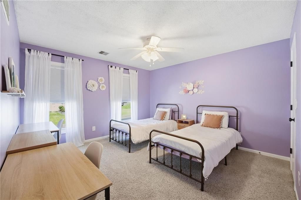 6122 N Coventry Avenue — photo 31