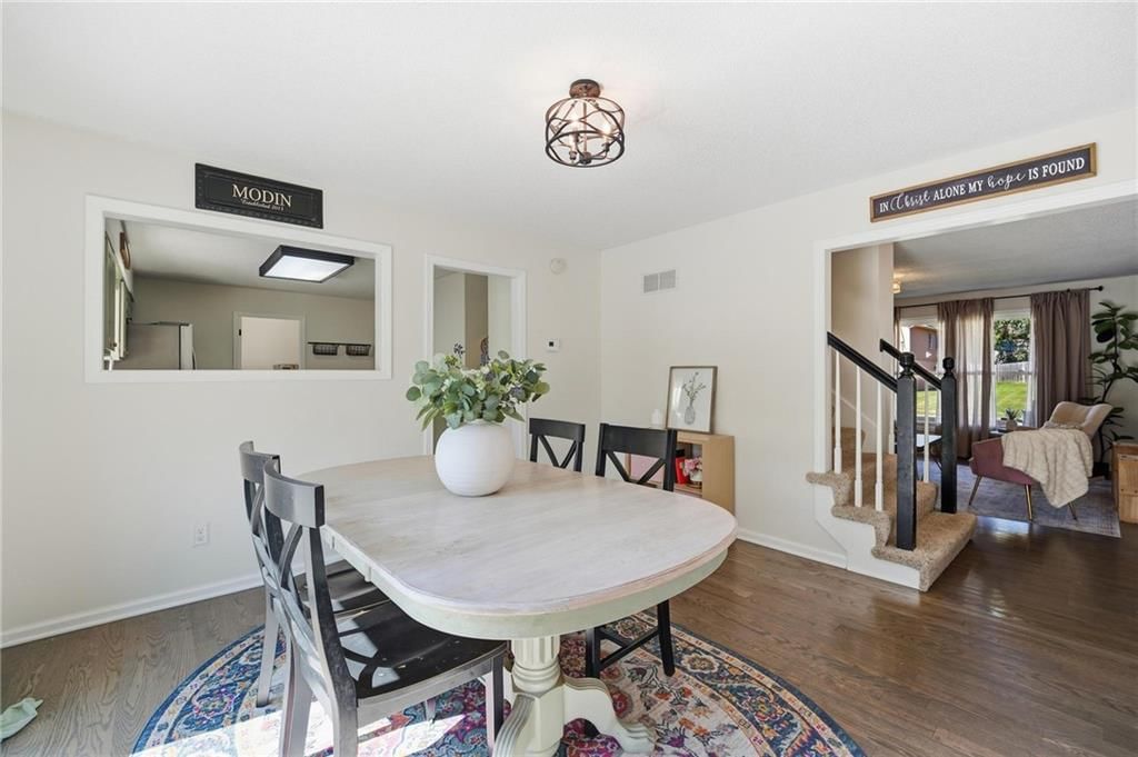6122 N Coventry Avenue — photo 37