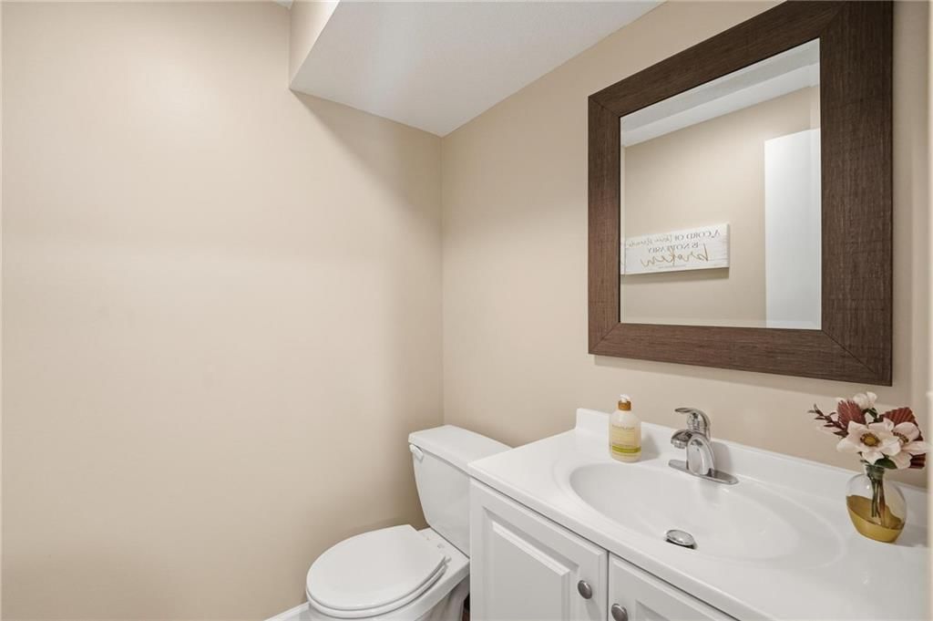 6122 N Coventry Avenue — photo 48
