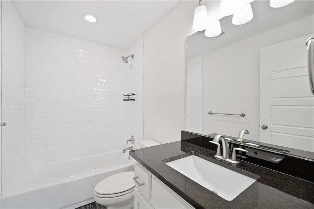 7445 NW Chambers Court — photo 41