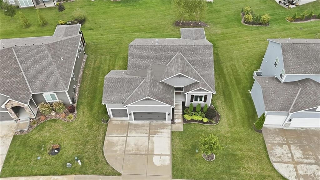 7445 NW Chambers Court — photo 56
