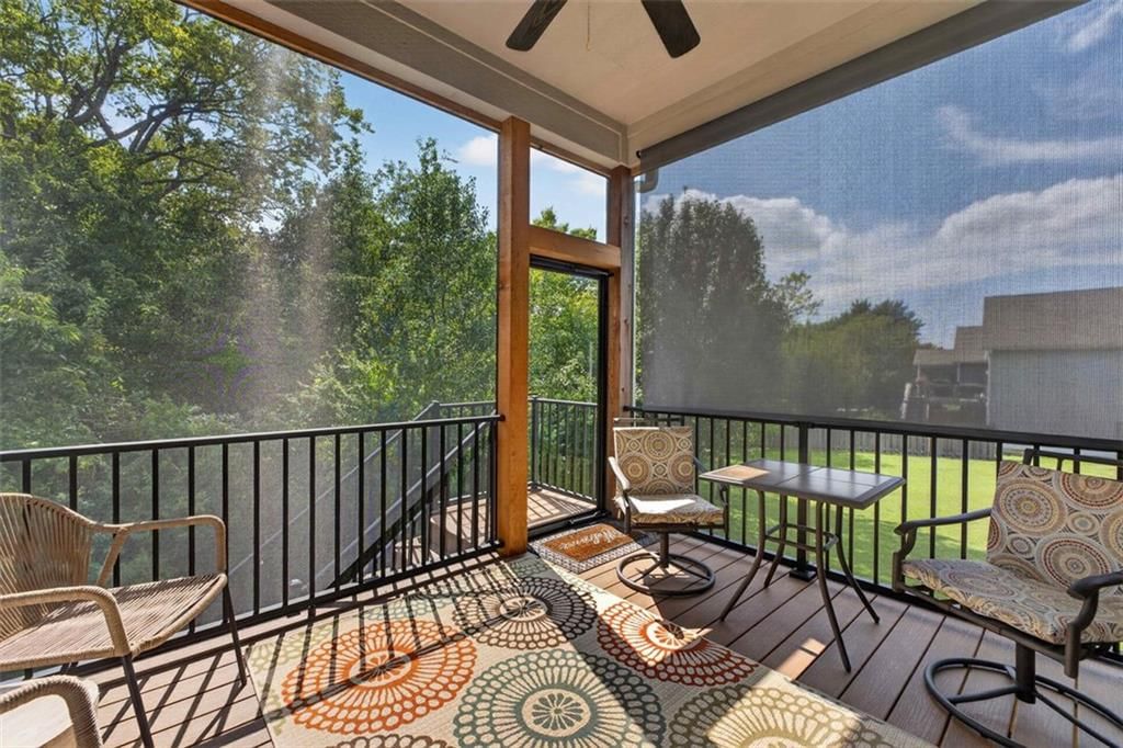 1169 SW Whitby Drive — photo 36