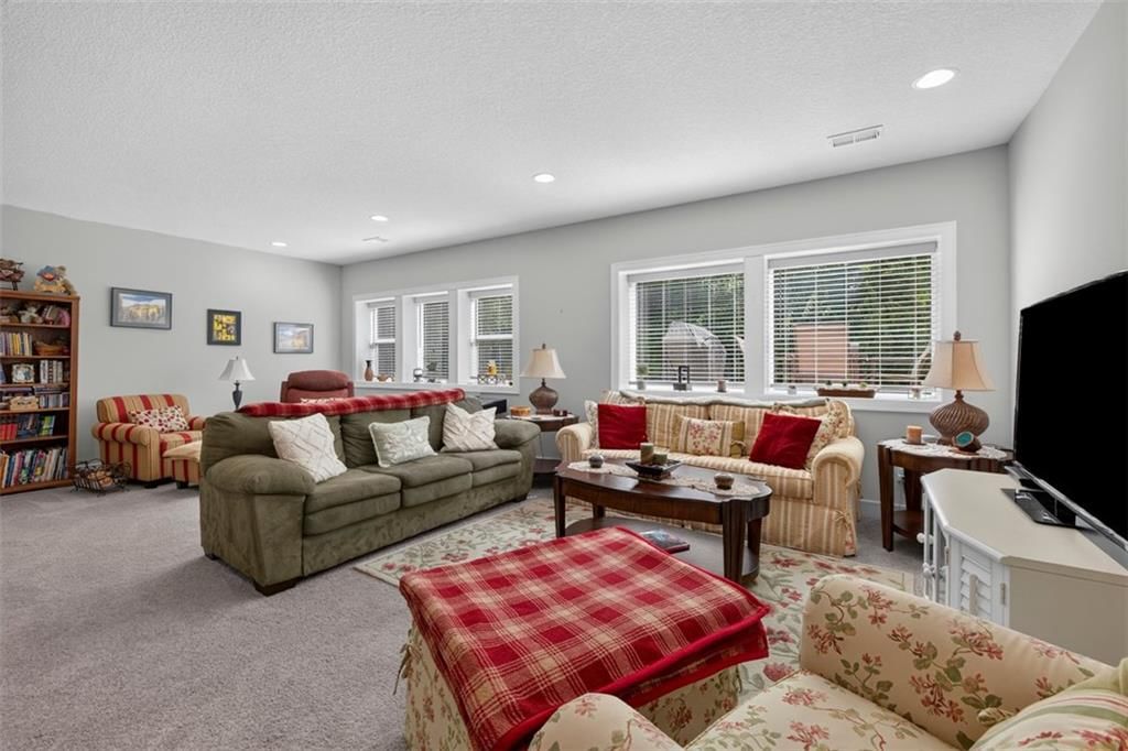 1169 SW Whitby Drive — photo 43