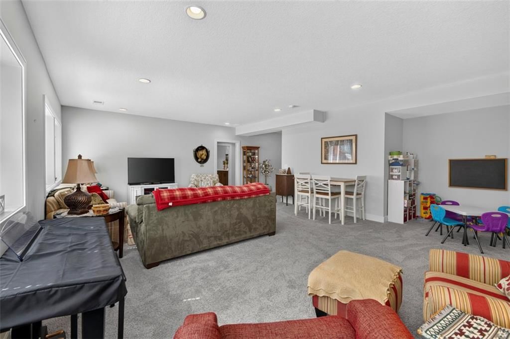 1169 SW Whitby Drive — photo 46
