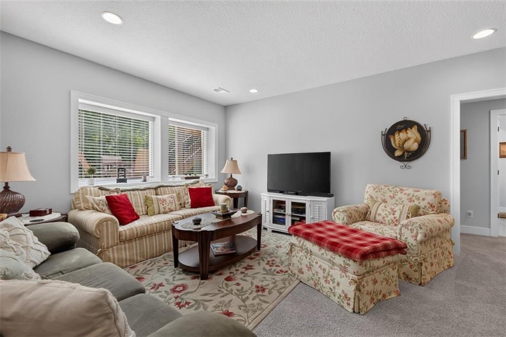 1169 SW Whitby Drive — photo 48