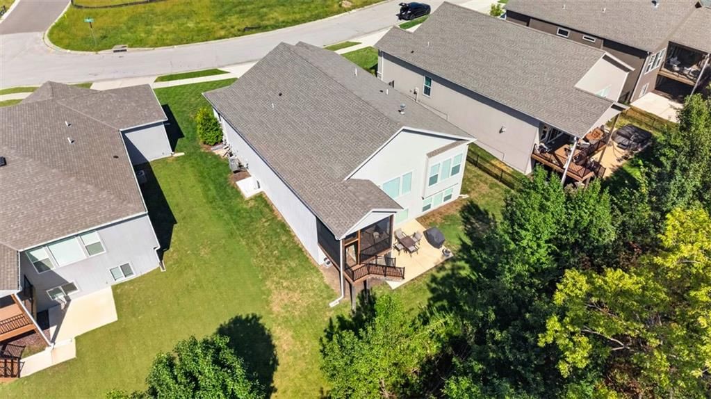 1169 SW Whitby Drive — photo 64