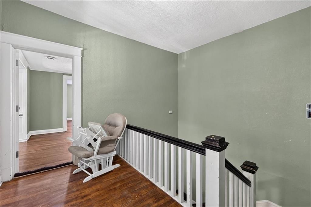 203 N Mersington Avenue — photo 7