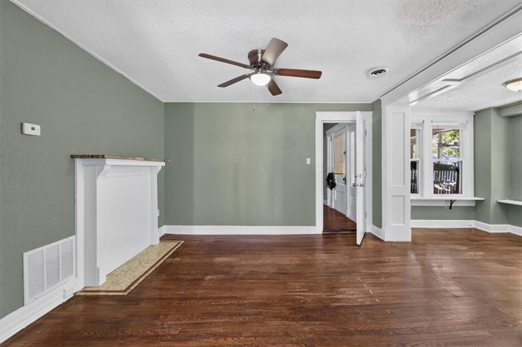 203 N Mersington Avenue — photo 12