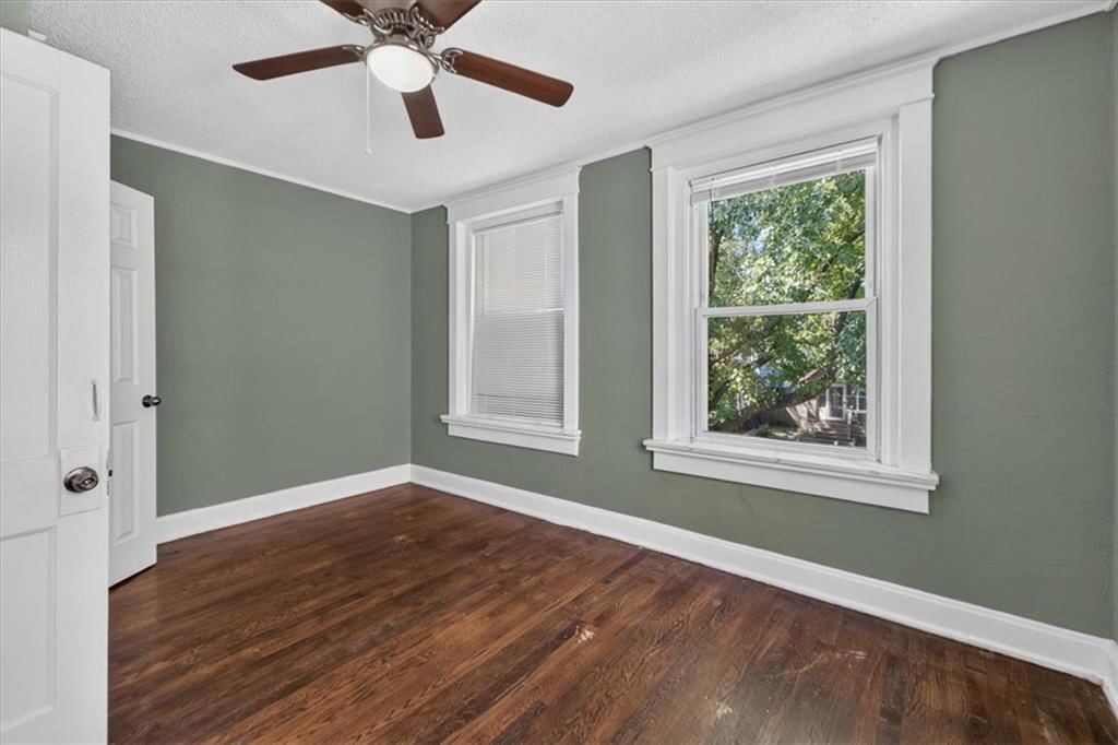203 N Mersington Avenue — photo 21