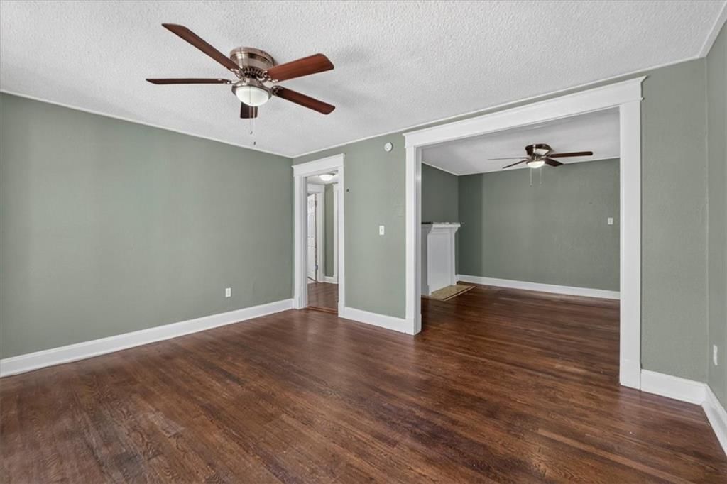 203 N Mersington Avenue — photo 15