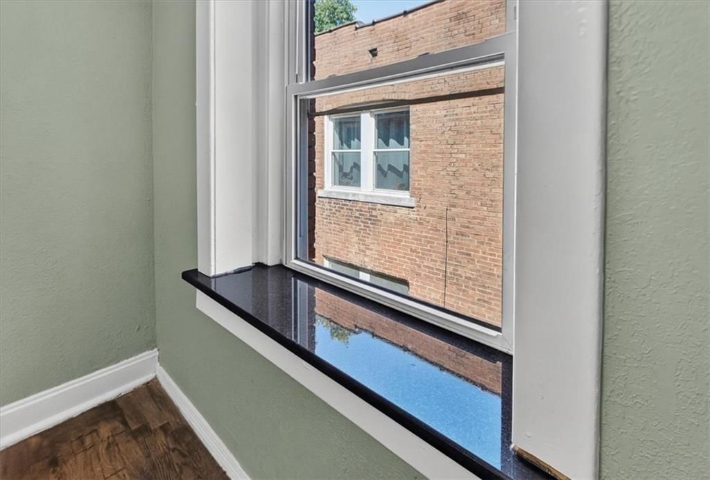 203 N Mersington Avenue — photo 28