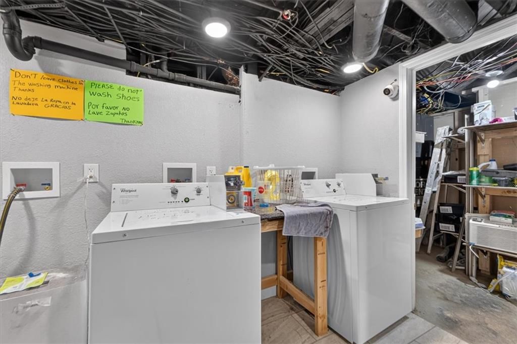 203 N Mersington Avenue — photo 36