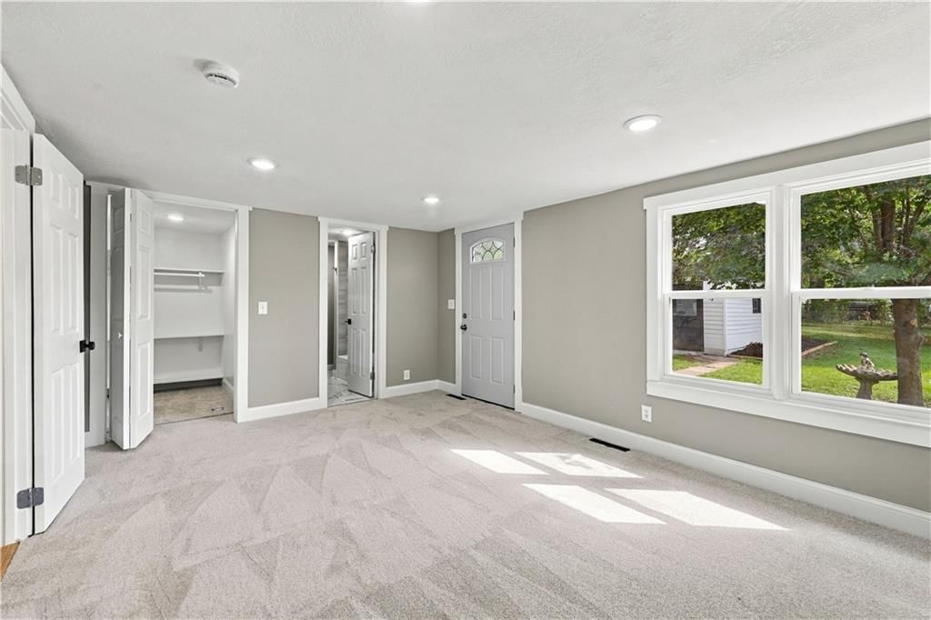1129 S Dodgion Avenue — photo 10