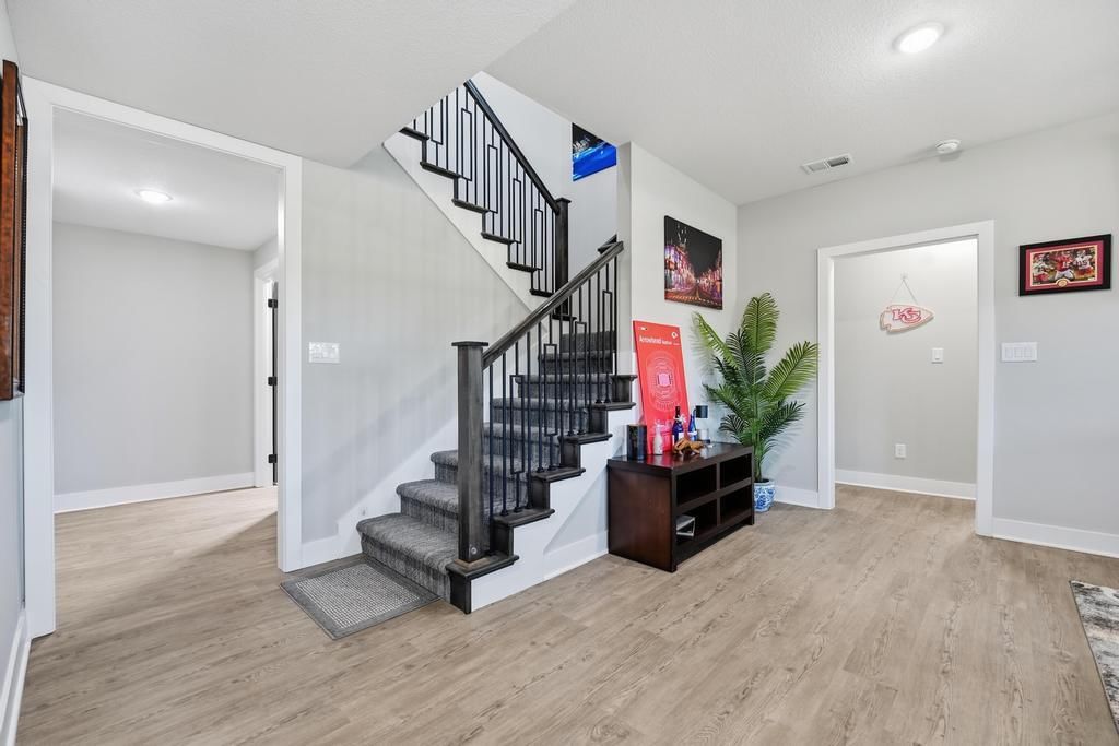 11730 N Laurel Avenue — photo 45