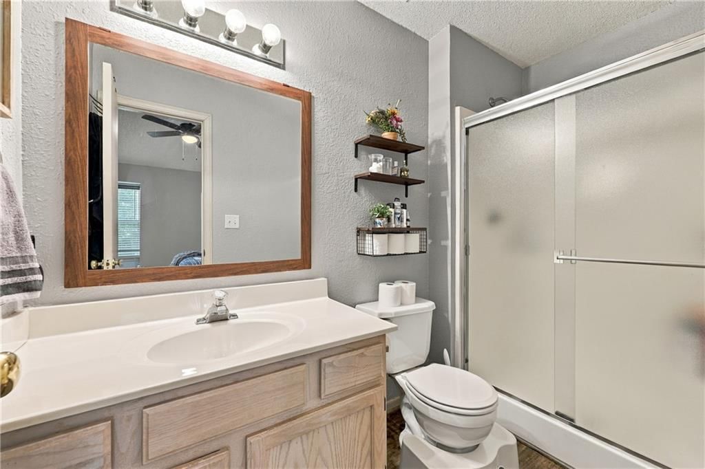 6045 NE Moonstone Drive — photo 12