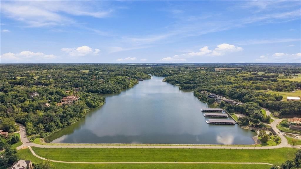 Photo 61 of 68 - 50 Hever Knoll, Loch Lloyd, MO 64012