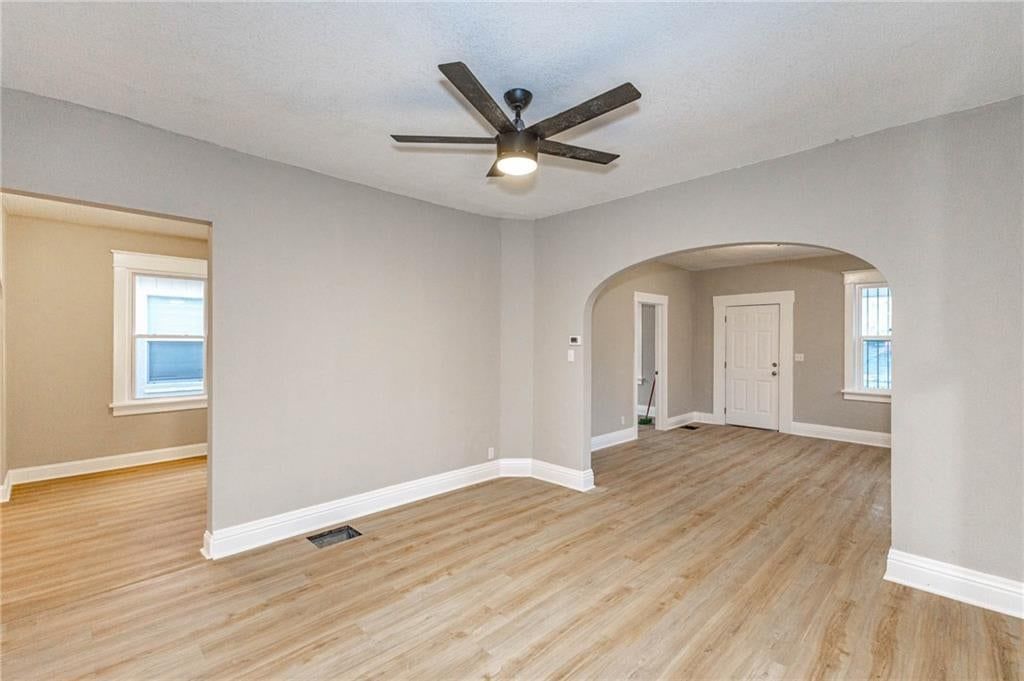 5809 Saint John Avenue — photo 11