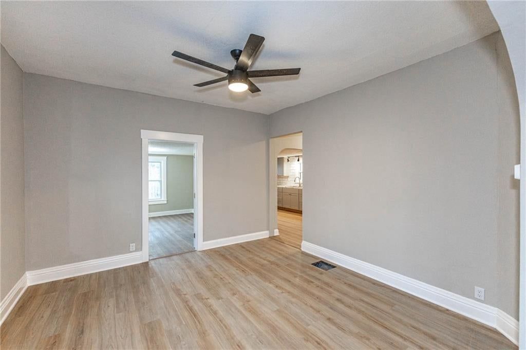 5809 Saint John Avenue — photo 13