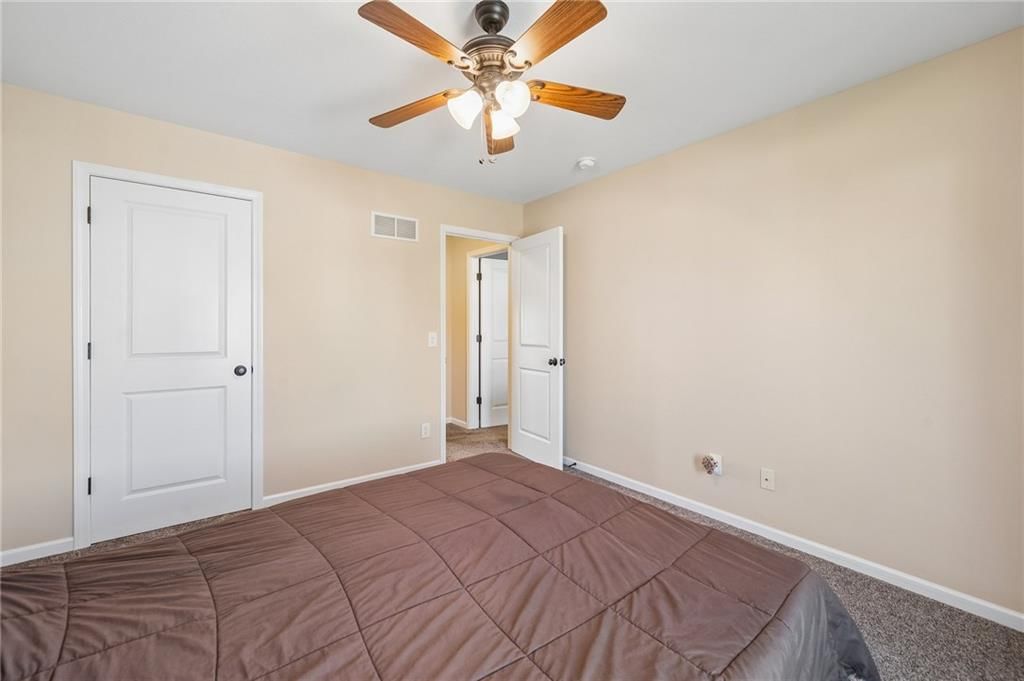 11119 N Madison Avenue — photo 22