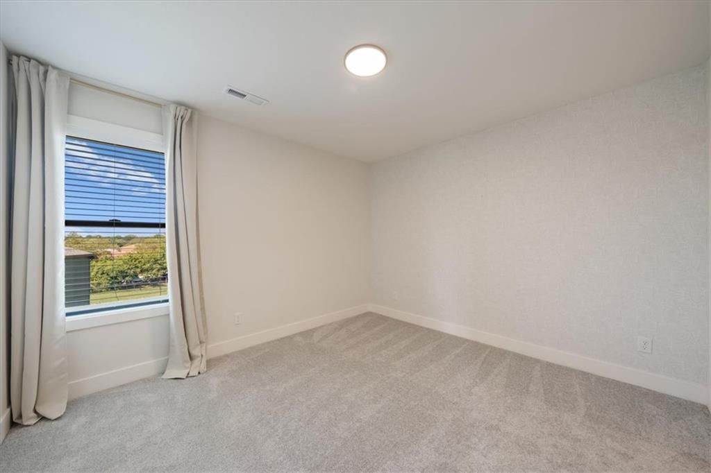 4813 NE Freehold Court — photo 25