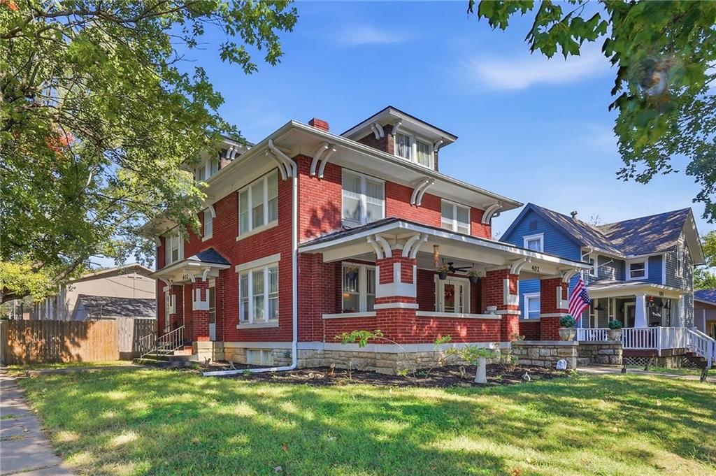 402 E Peoria Street, Paola, KS: listing photo 2