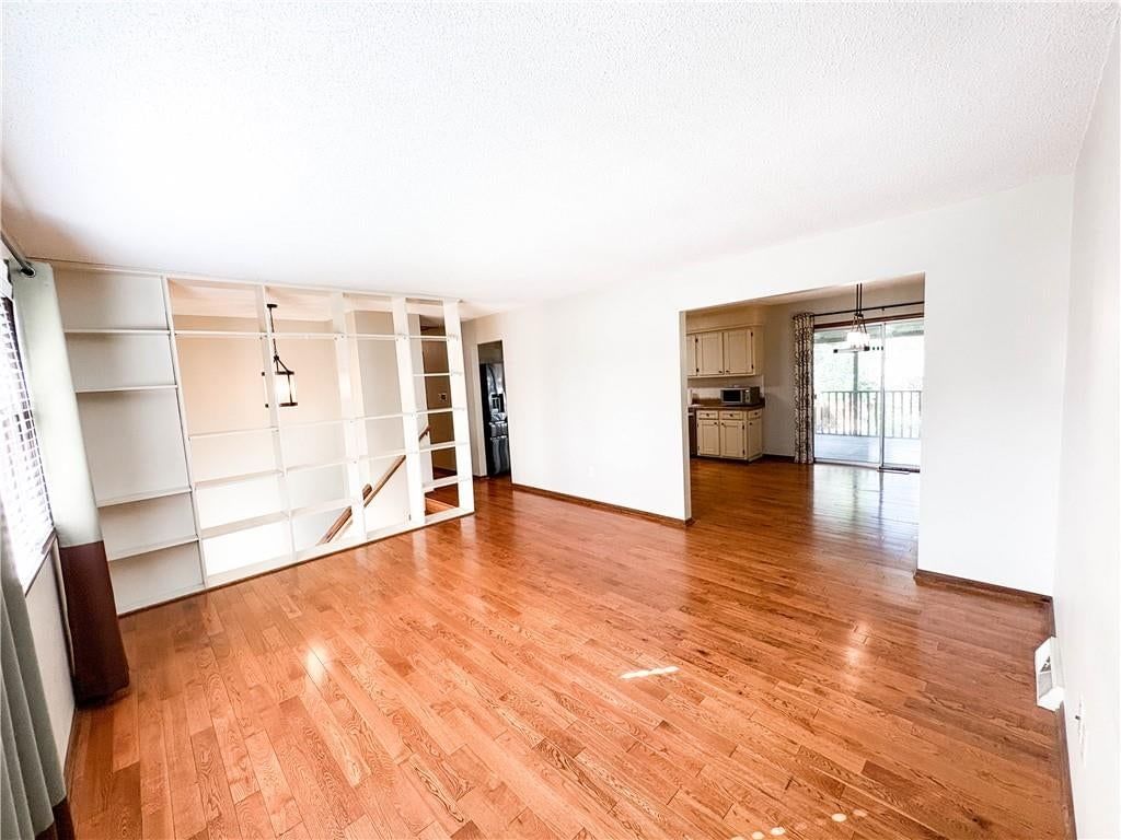 115 Fairview Avenue — photo 3