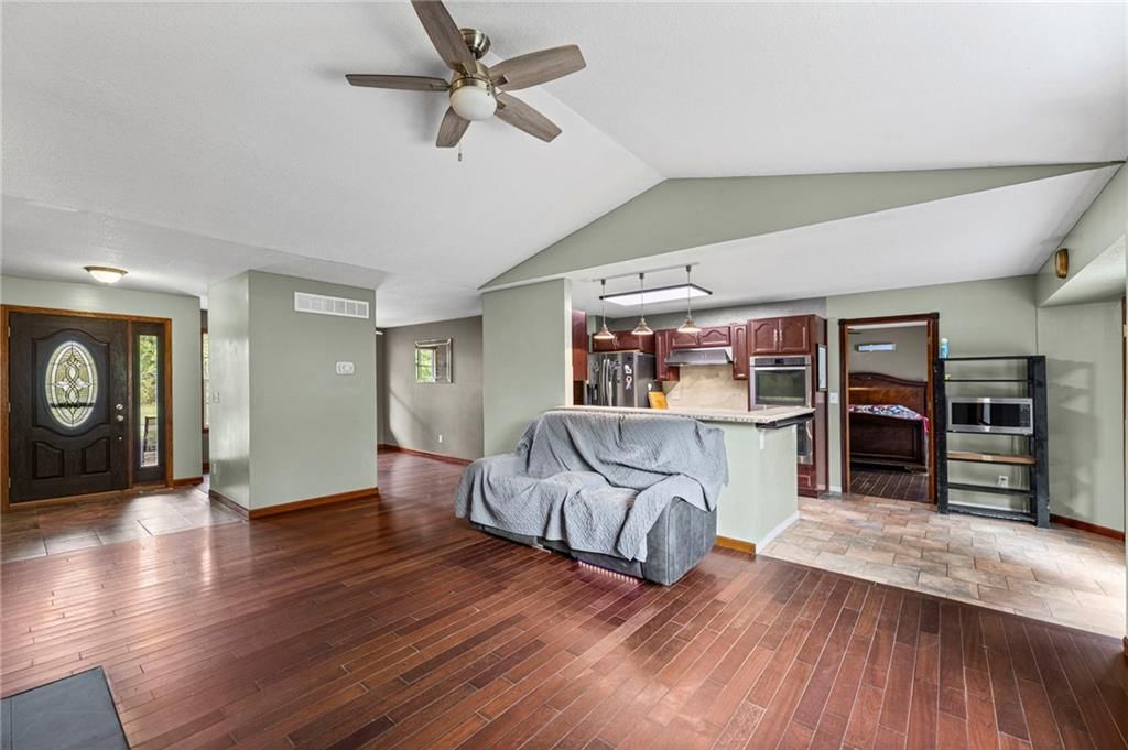 24129 Hollingsworth Road — photo 8