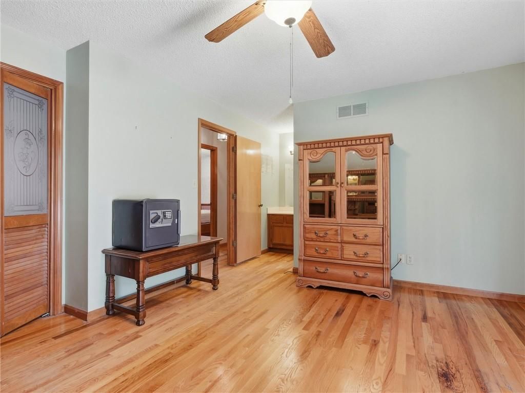 4904 NW Fisk Avenue — photo 14