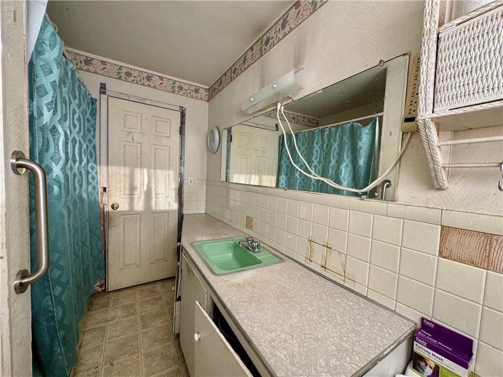 5821 Rosehill Road — photo 16