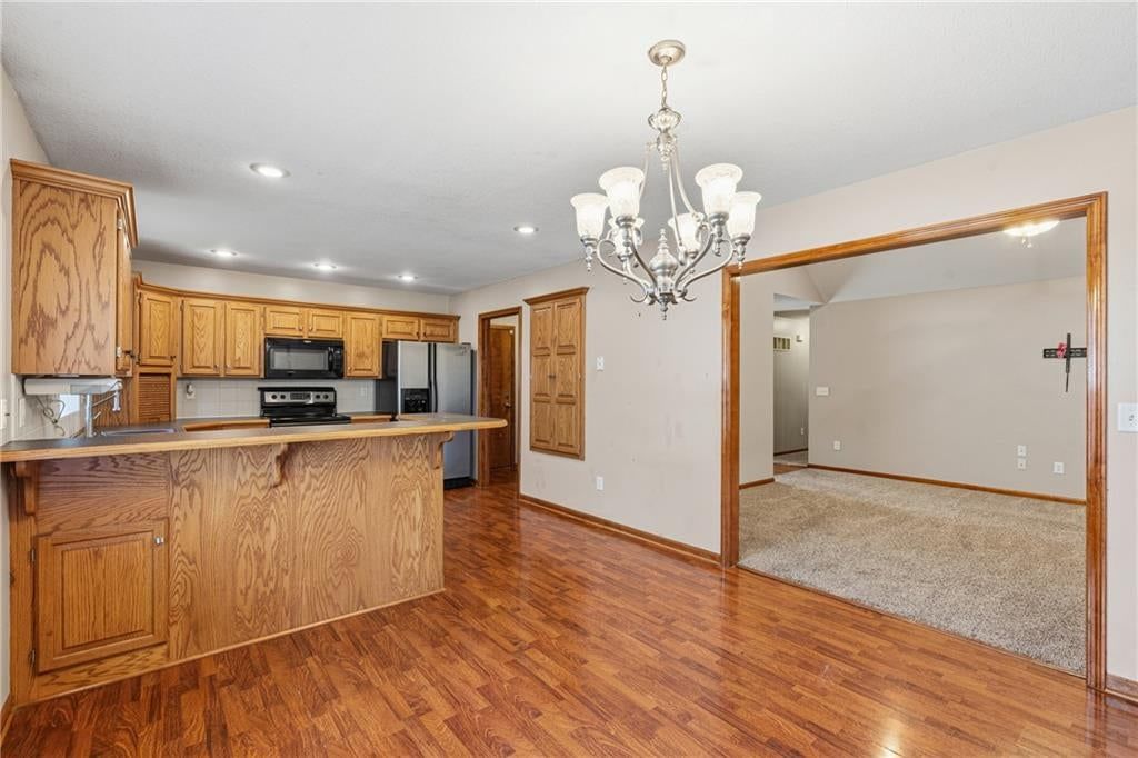 981 Owl Creek Parkway — photo 14