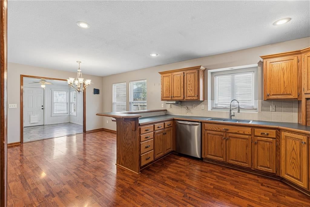 981 Owl Creek Parkway — photo 17