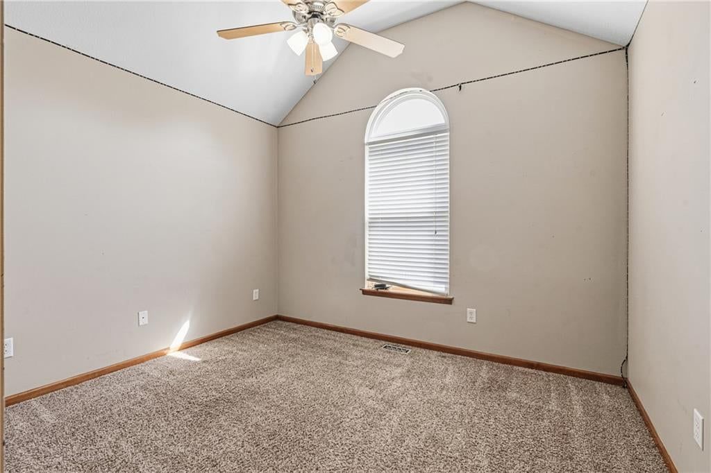 981 Owl Creek Parkway — photo 34