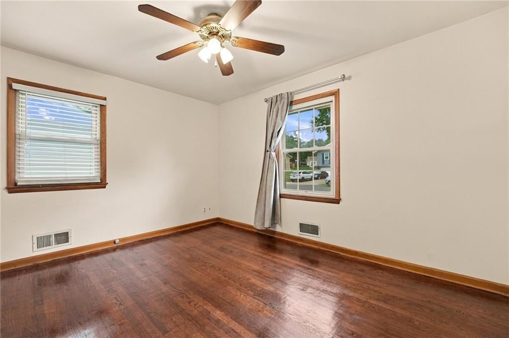 4814 Arlington Avenue — photo 23
