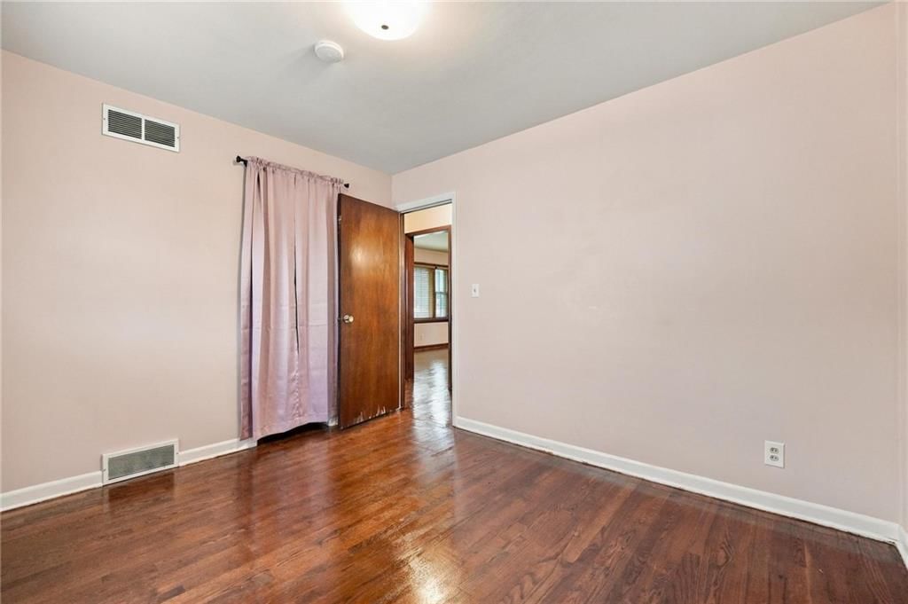 4814 Arlington Avenue — photo 24