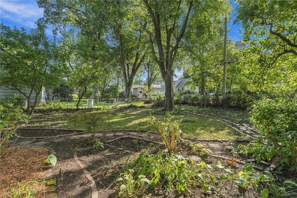 5612 Birch Street — photo 50