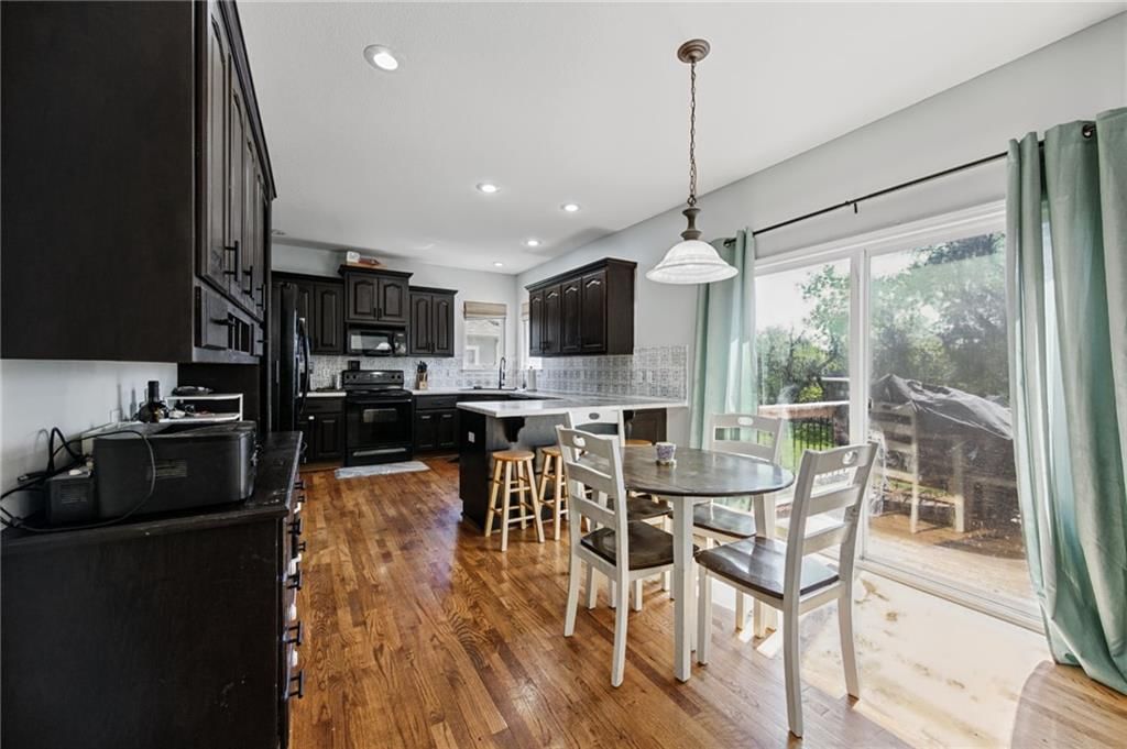 12213 Clubhouse Drive — photo 11