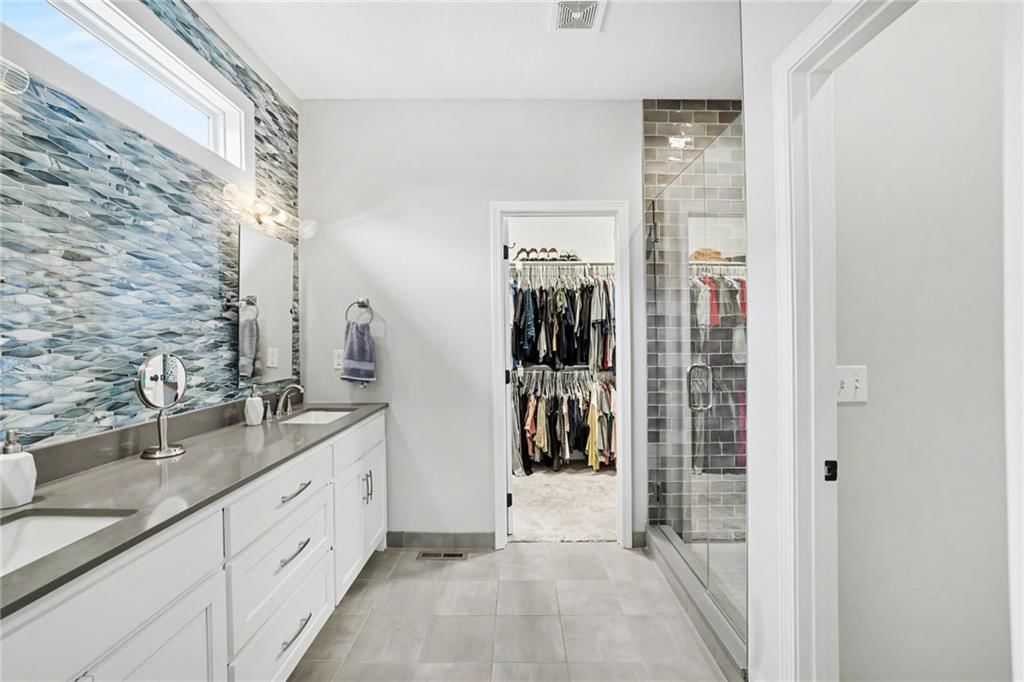 16245 Broadmoor Street — photo 14