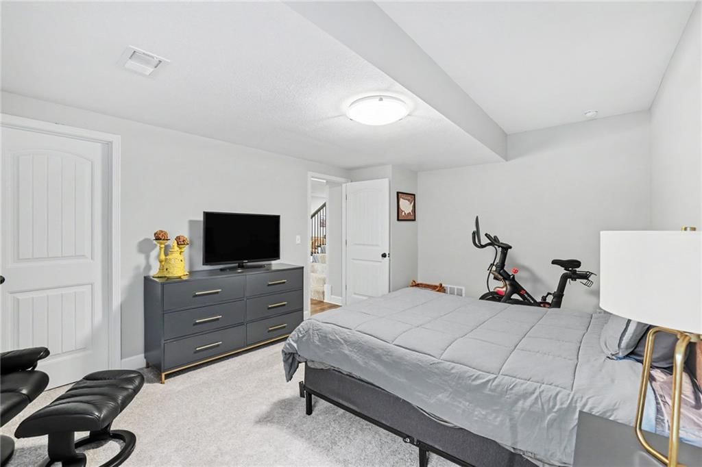 16245 Broadmoor Street — photo 26