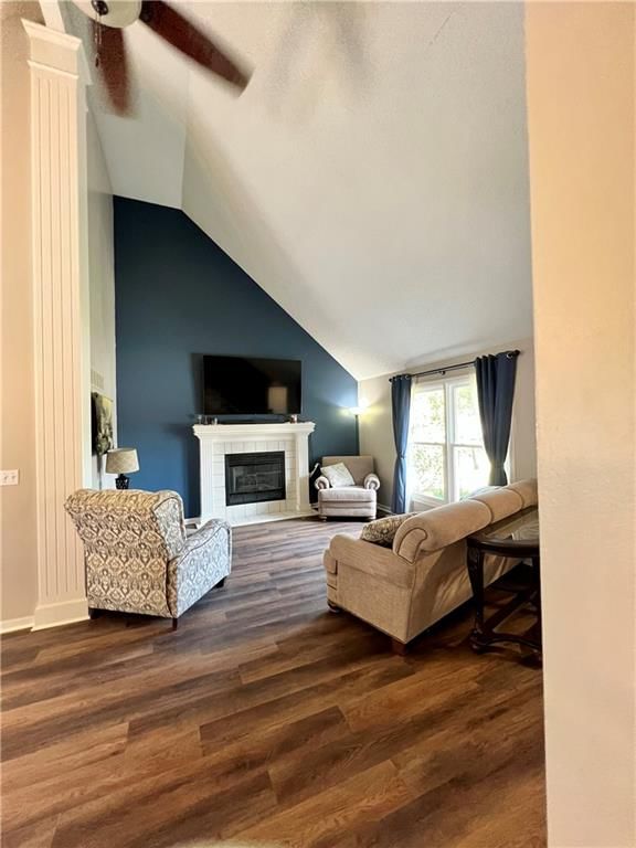 7328 N Corrington Avenue — photo 5