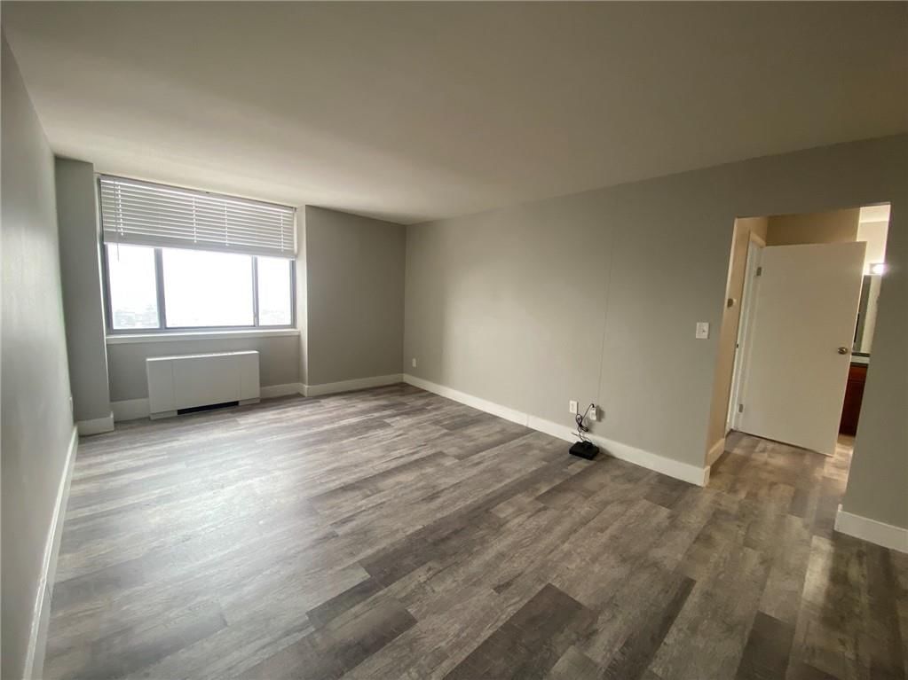 600 E 8th Street — photo 5