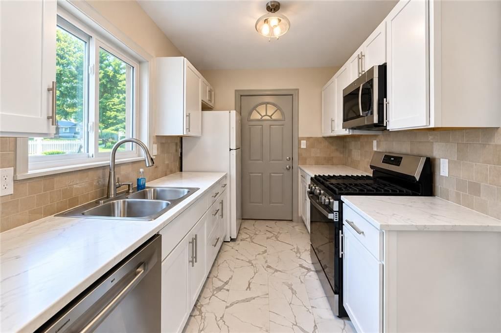 3504 Sloan Drive — photo 12