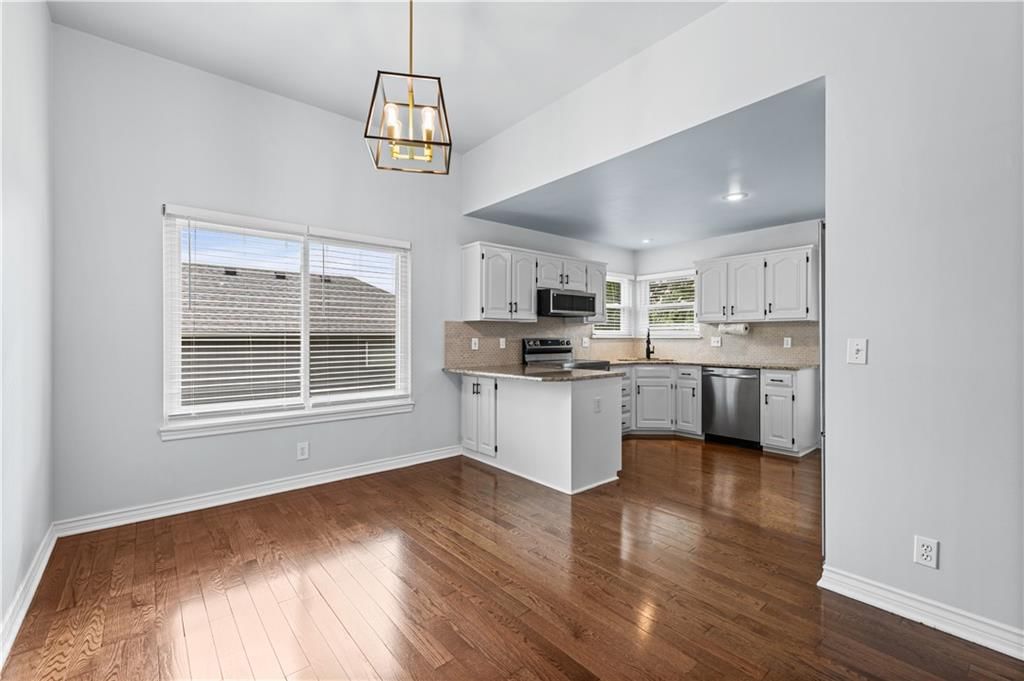 21415 W 52nd Street — photo 7